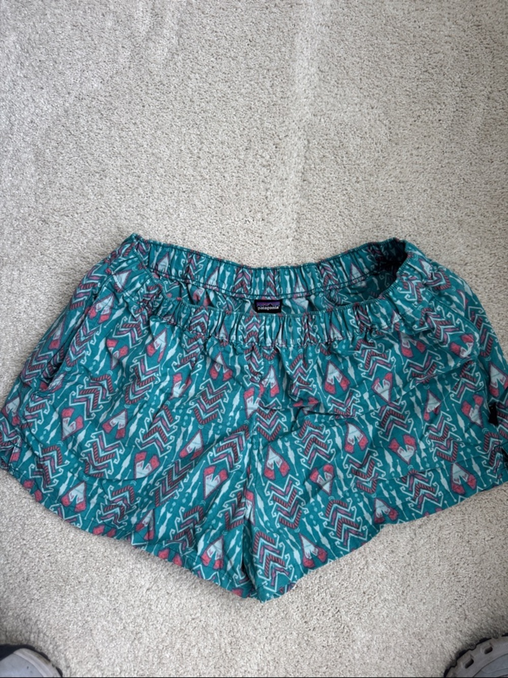 Patagonia Teal Geometric Print Women’s Athletic Shorts
